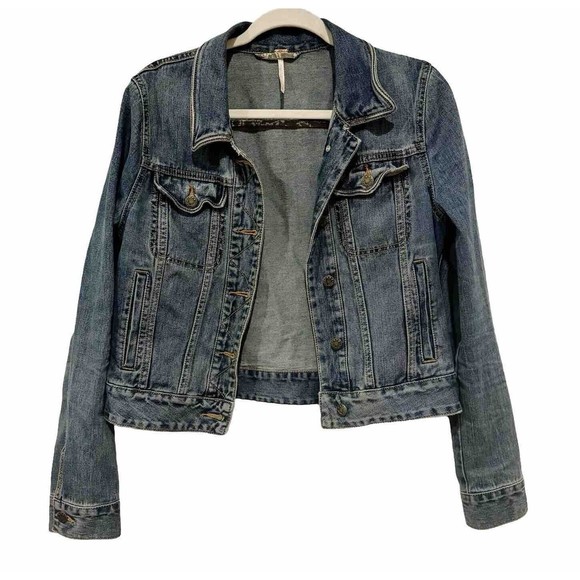 Free People Size Small Classic Blue Denim Jean Jacket - Picture 1 of 5
